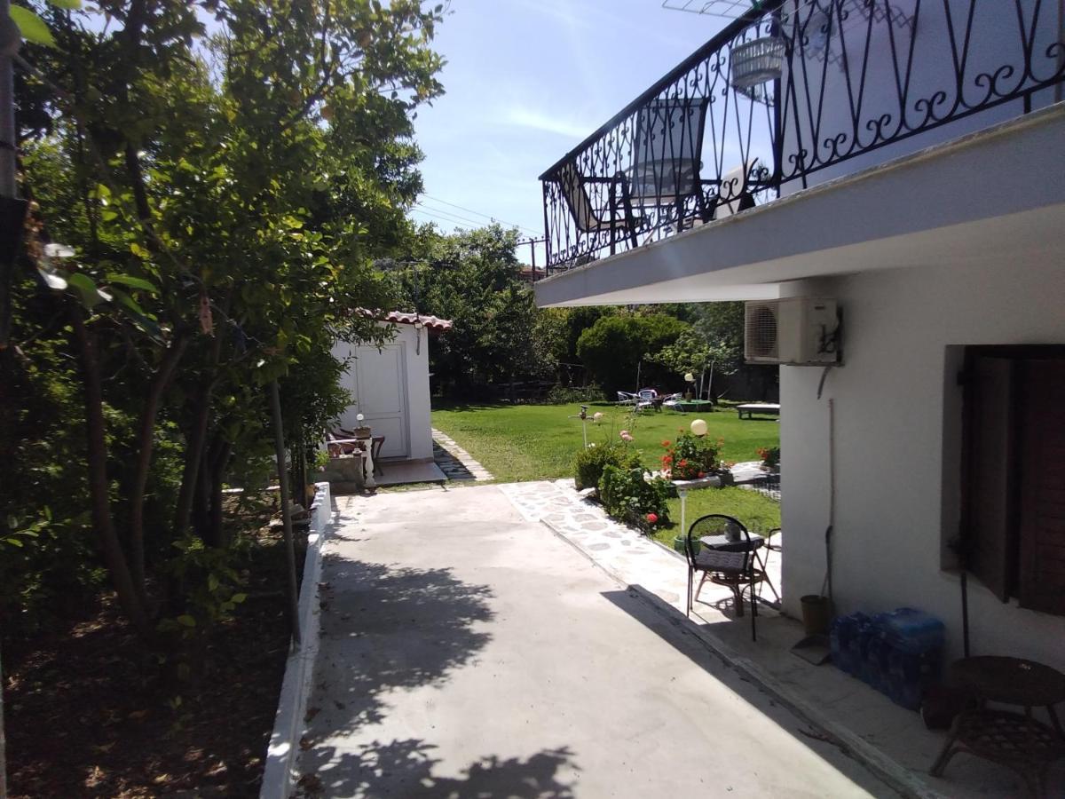 Villa Ourania Troulos Exterior photo